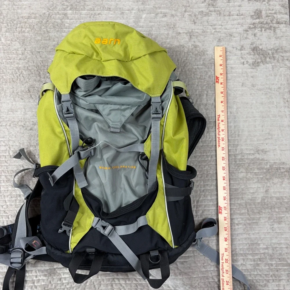 Aarn Natural Exhilaration Backpack Lime Green Black Hiking Daypack Small